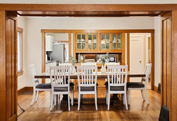 Dining room with seating for eight