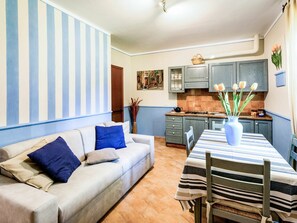 Pièce, Meubles, Salon, Propriété, Design Intérieur, Bleu, Bâtiment, Mur, Immobilier, Table