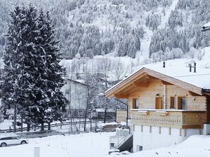 Snow, Window, Building, Mountain, Tree, Slope, House, Larch, Freezing, Cottage