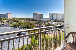 Gulf Views and Breezes from the Balcony-Suite Destin-ation