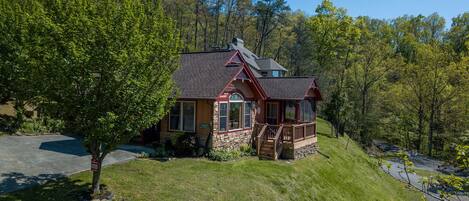 Smoky Mountain Cabin "Sunset View Chalet"