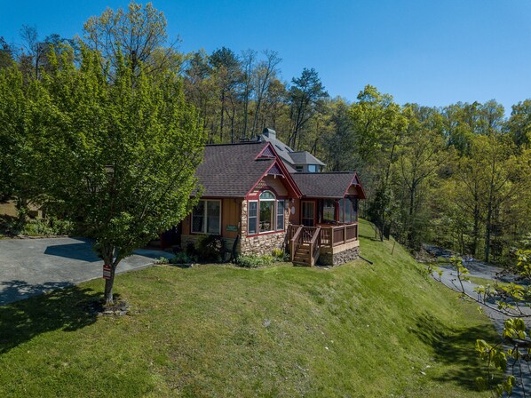 Smoky Mountain Cabin "Sunset View Chalet"