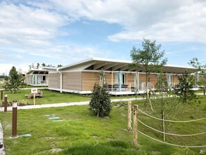 Propriété, Nuage, Maison, Lot Terre, Immobilier, Domicile, Bâtiment, Zone Résidentielle, Toit, Zone Rurale