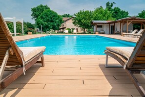Utomhuspool