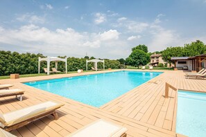 Piscina externa