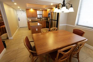 Dining area, seats up to six guests.