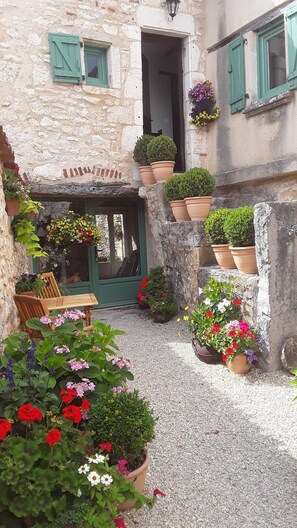 Front Terrace