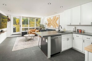 Long open floorplan 