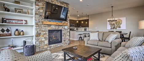 Winter Park Vacation Rental | 2BR | 2BA | 1,302 Sq Ft | Step-Free Access