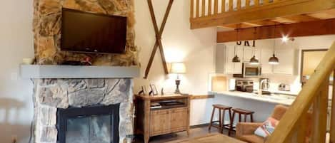 Beautiful Condo in Heart of Taos Ski Valley