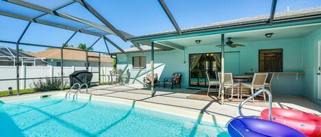 Cape Coral Vacation Rental | 3BR | 2BA | 1,400 Sq Ft | Step-Free Access
