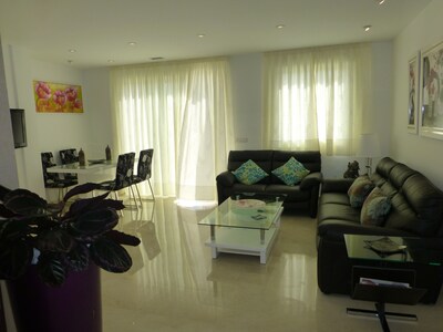 Luxary 3 bed Apartment