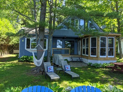  Our 4 bedroom  lakefront cottage in the heart of Muskoka