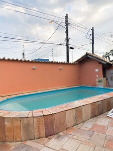 Casa tranquila na enseada