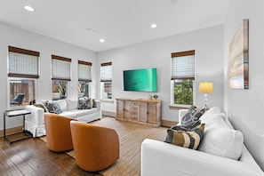 Bella Mar Living Room