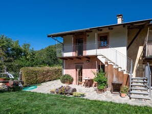 Plante, Ciel, Fenêtre, Bâtiment, Lot Terre, Bois, Maison, Arbre, Siding, Chalet