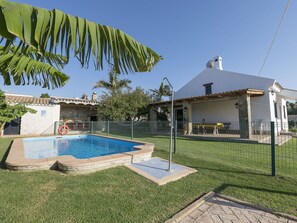 Sky, Building, Property, Plant, Shade, Swimming Pool, Land Lot, Tree, House, Grass
