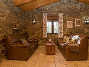 Braun, Möbel, Couch, Eigentum, Tabelle, Bilderrahmen, Fenster, Holz, Interior Design, Gebäude
