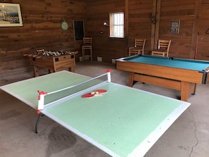 Spielezimmer