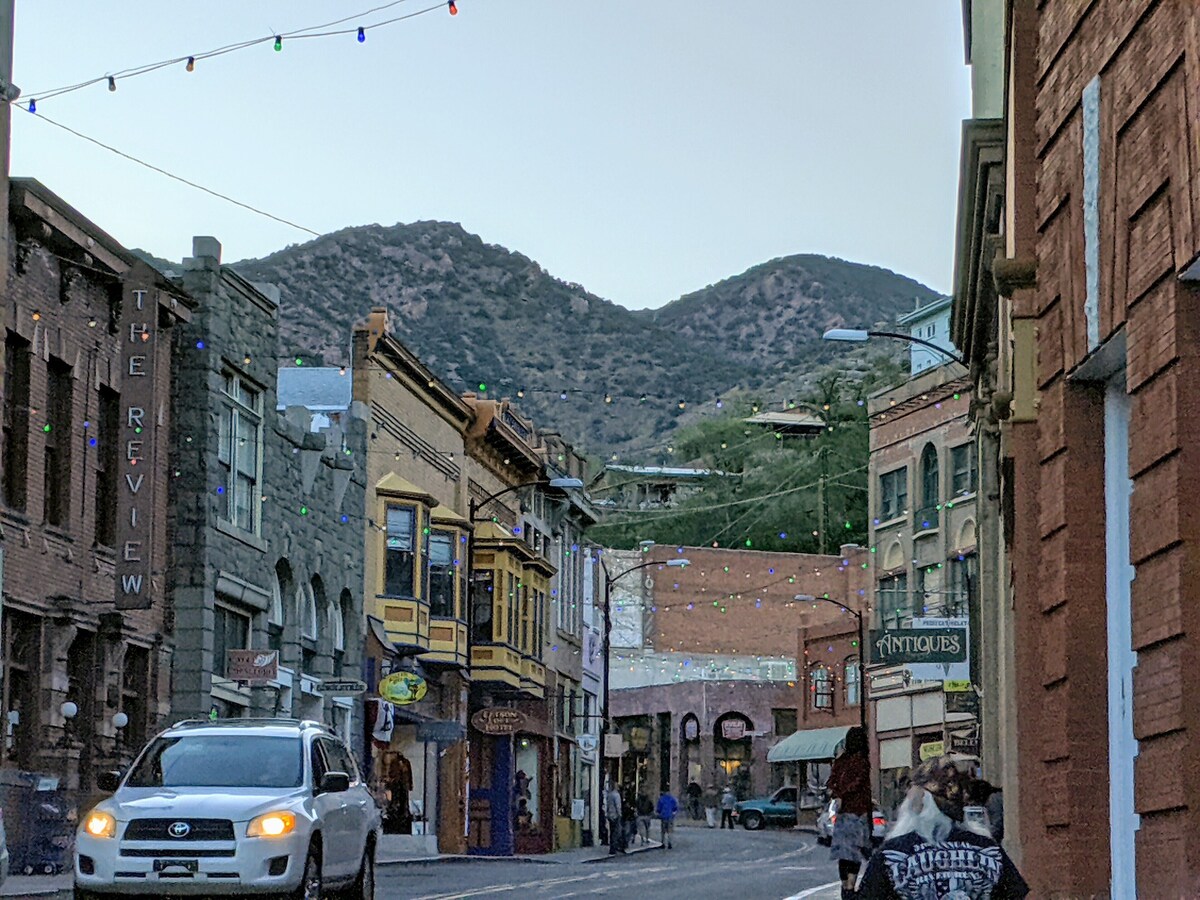Main Image