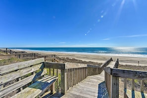 Strand