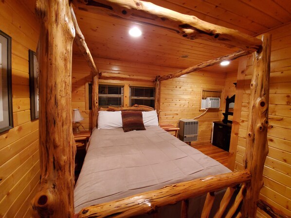 Master bedroom with en suite bathroom