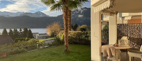 Big house, overlooking Lake Lucerne. lake view from every room & garden