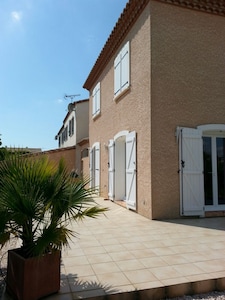 Villa / house with garden, Canet Narbonne Mer Méditerranée Canal du Midi Carcassonne