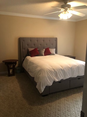 Master Bedroom - Queen Sized Bed