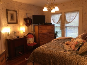 Belle Marie Room