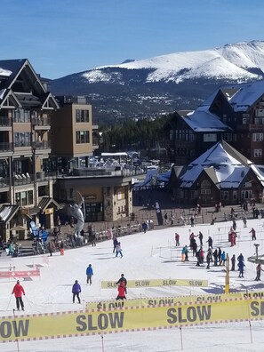 Base of Peak 8 with Building  3 and Ullr statue in front of Ullr cafe.