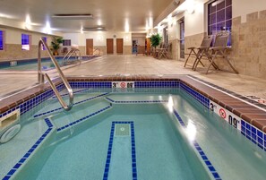 Enjoy excellent on-site amenities, including the shared hot tub.