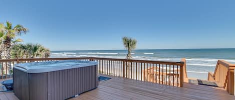Wilbur-By-The-Sea Vacation Rental | 3BR | 3.5BA | 2,689 Sq Ft | Stairs Required