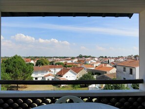 Property, Sky, Balcony, Window, Building, House, Real Estate, Home, Architecture, Room