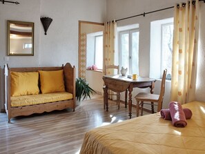 Furniture, Property, Building, Wood, Comfort, Interior Design, Floor, Flooring, Living Room, Hardwood