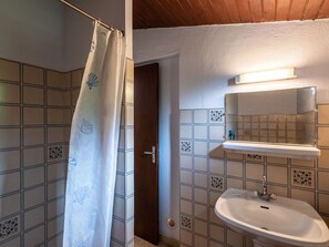 Spiegel, Armatur, Sinken, Zapfhahn, Gebäude, Bad Sink, Badezimmer, Duschkopf, Haus, Beleuchtung