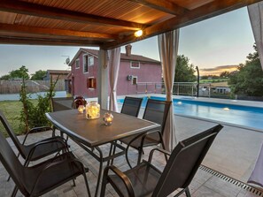 Table, Furniture, Water, Sky, Building, Plant, Chair, Tree, Shade, Wood