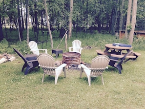 Fire-pit and Fire-wood provided!