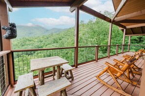 Nature,Outdoors,Scenery,Bench,Furniture