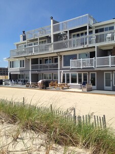 Oceanfront Condo On Private Beach