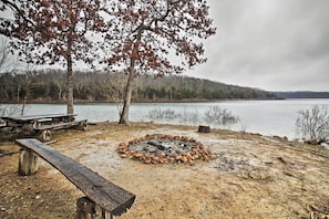 Shared Outdoor Space | Fire Pit