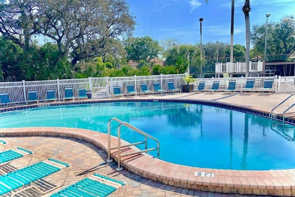 Two community pools with hot tubs