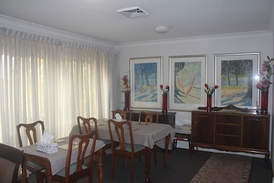 Accommodation Near John Hunter and Newcastle private Hospital New Lambton Height