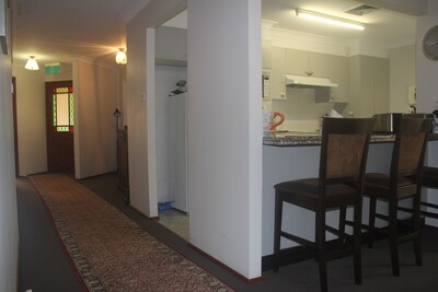 Accommodation Near John Hunter and Newcastle private Hospital New Lambton Height