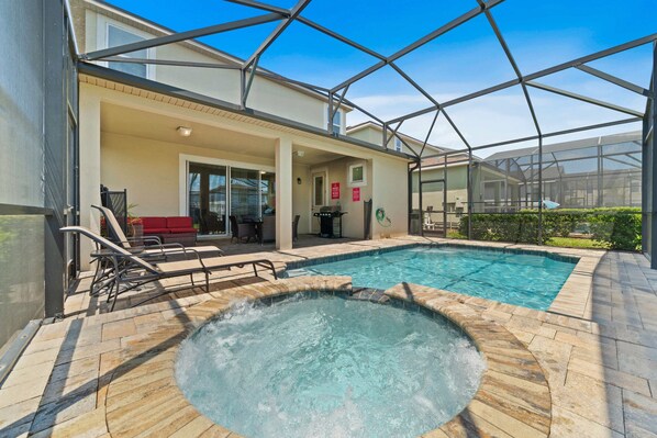 Private Pool and Spa
