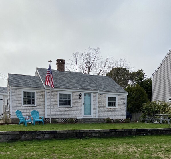 Charming Cape Cod cottage