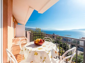 Property, Room, Vacation, Real Estate, Building, Sky, Azure, House, Balcony, Apartment