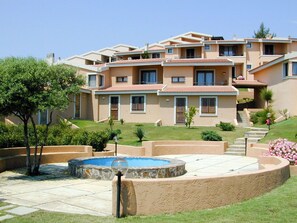 Property, Residential Area, Building, Home, House, Real Estate, Estate, Apartment, Neighbourhood, Architecture