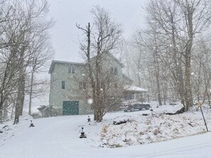 We love snow!