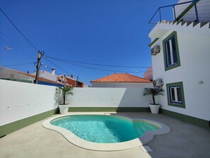 Udendørs pool